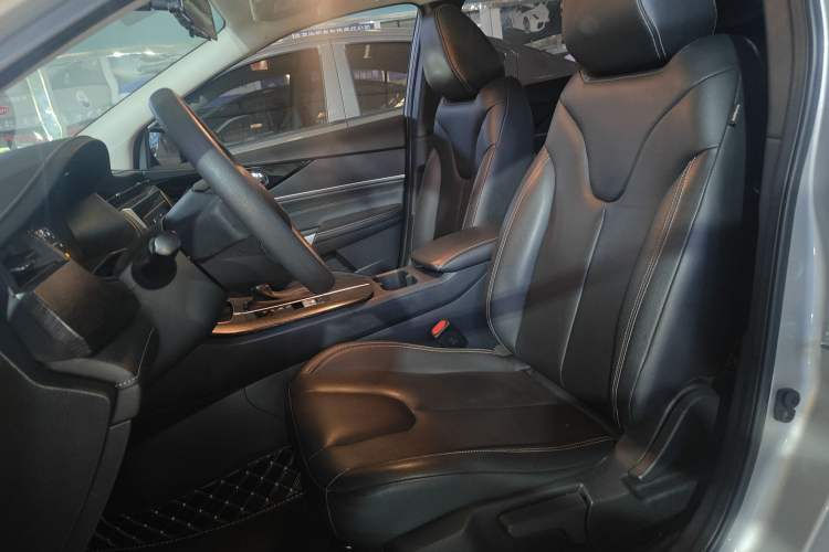 Used Venucia D60 2021 PLUS 1.6L XL CVT Yue Ling Edition Left Front Seat