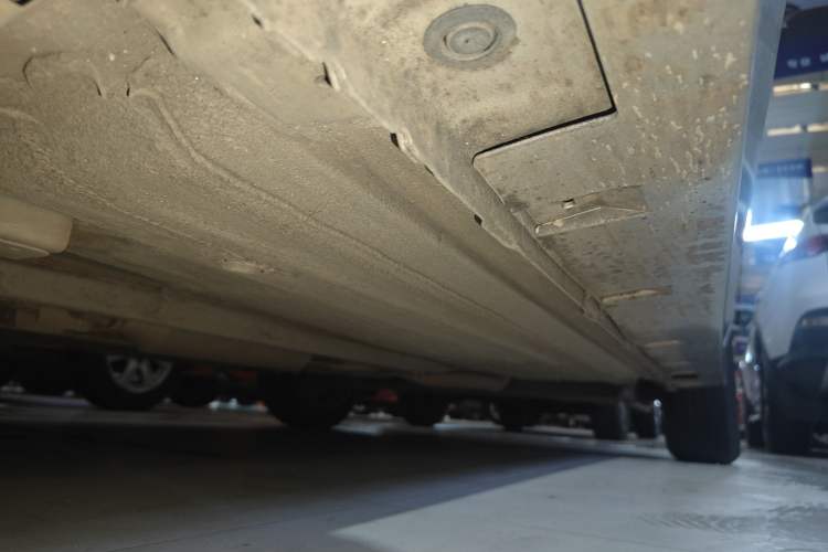 Used Venucia D60 2021 PLUS 1.6L XL CVT Yue Ling Edition Left Side Sill