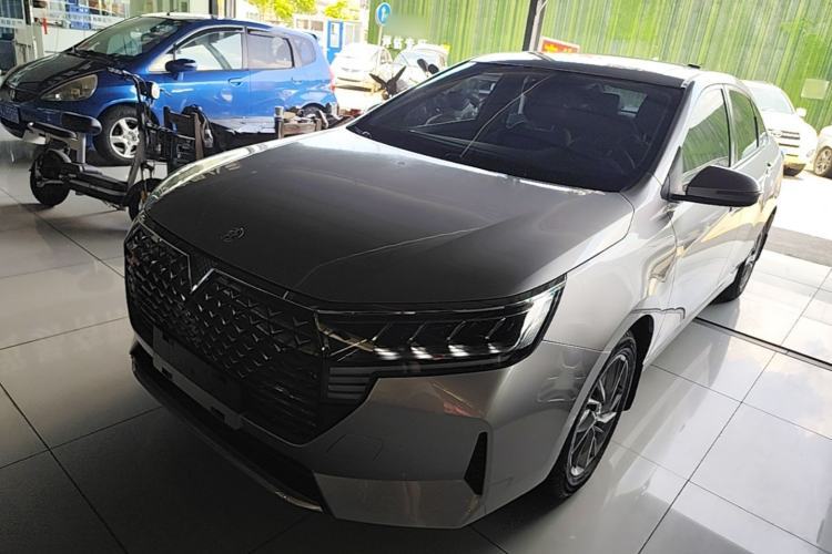 Venucia D60 2021 PLUS 1.6L XL CVT Yue Ling Edition usado Guazi used car, China used car export, Used car for sale, Used cars, Cheapest cars for sale