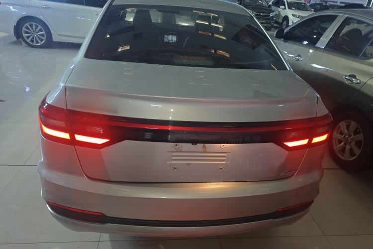 Used Venucia D60 2021 PLUS 1.6L XL CVT Yue Ling Edition Rear