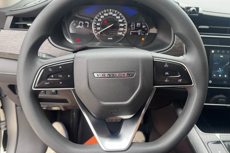 Used Venucia D60 2021 PLUS 1.6L XL CVT Yue Ling Edition Steering Wheel