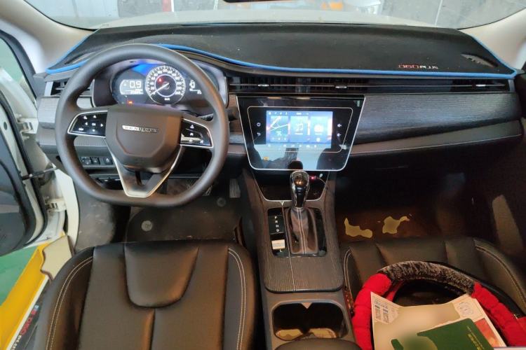 Used Venucia D60 2021 PLUS 1.6L XL CVT Yue Ling Edition Center Console