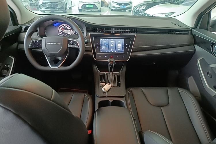 Used Venucia D60 2021 PLUS 1.6L XL CVT Yue Ling Edition Center Console