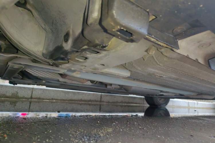 Used Venucia D60 2021 1.6L Entry Manual Comfort Edition Chassis Front Left