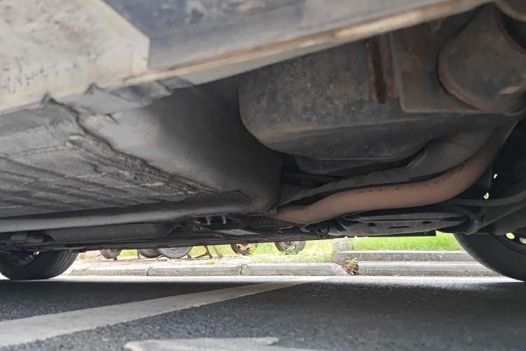 Used Venucia D60 2021 1.6L Entry Manual Comfort Edition Chassis Rear Left