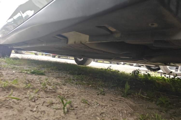 Used Venucia D60 2021 1.6L Entry Manual Comfort Edition Chassis Rear Left