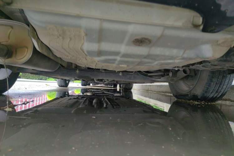 Used Venucia D60 2021 1.6L Entry Manual Comfort Edition Chassis Rear
