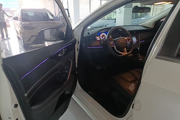 Used Venucia D60 2021 PLUS 1.6L XL CVT Yue Ling Edition Driver Seat