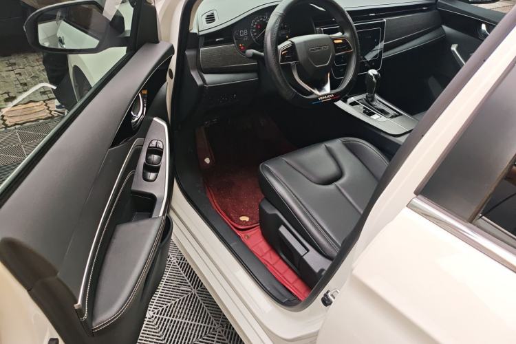 Used Venucia D60 2021 PLUS 1.6L XL CVT Yue Ling Edition Driver Seat