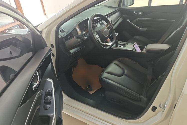 Used Venucia D60 2021 PLUS 1.6L XV CVT Smart Edition Driver Seat