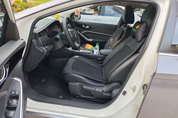Used Venucia D60 2021 PLUS 1.6L XL CVT Yue Ling Edition Driver Seat