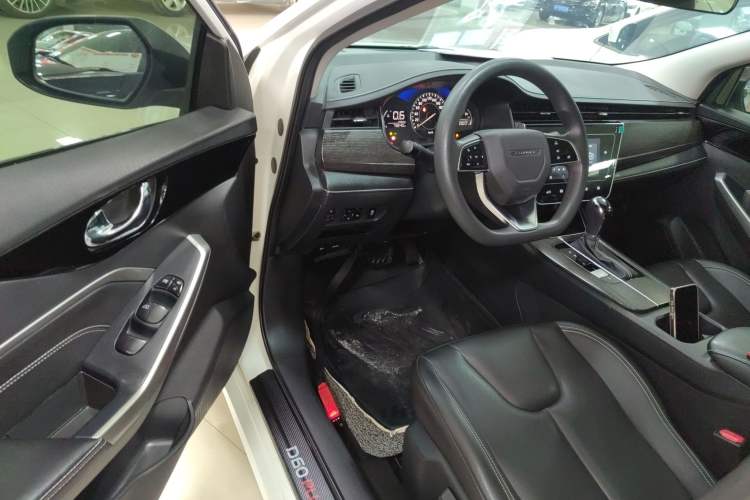 Used Venucia D60 2021 PLUS 1.6L XL CVT Yue Ling Edition Driver Seat