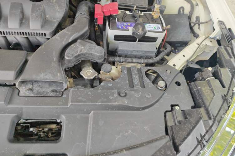 Used Venucia D60 2021 PLUS 1.6L XL CVT Yue Ling Edition Engine Bay Left