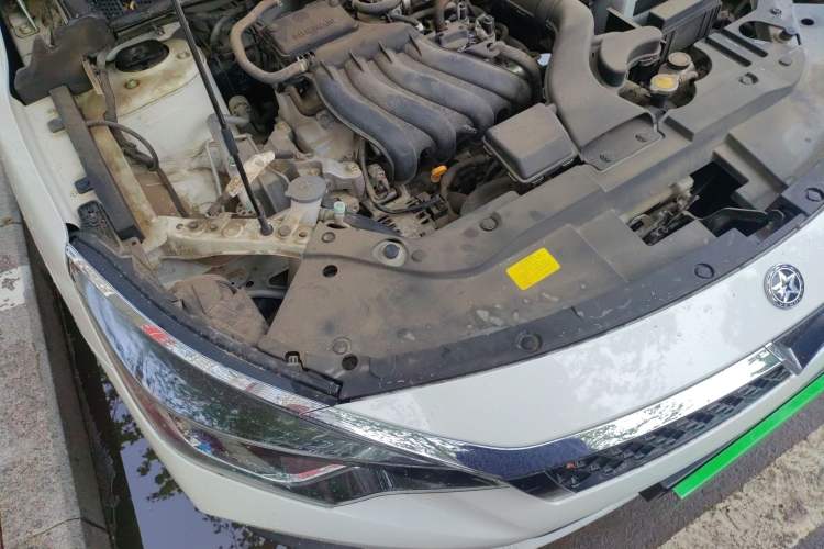 Used Venucia D60 2021 1.6L Entry Manual Comfort Edition Engine Bay Right