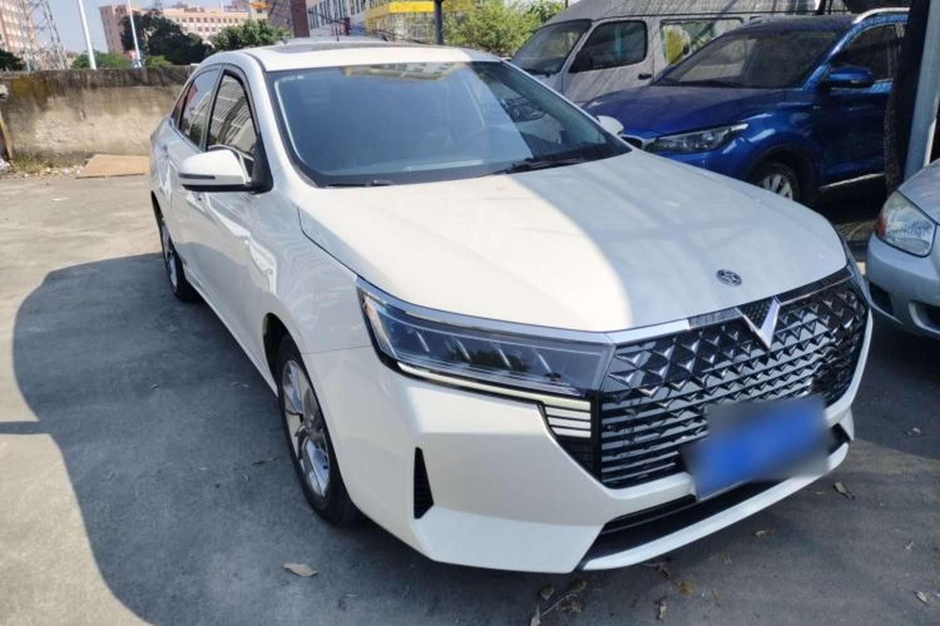 Used Venucia D60 2021 PLUS 1.6L XL CVT Yue Ling Edition Exterior 1