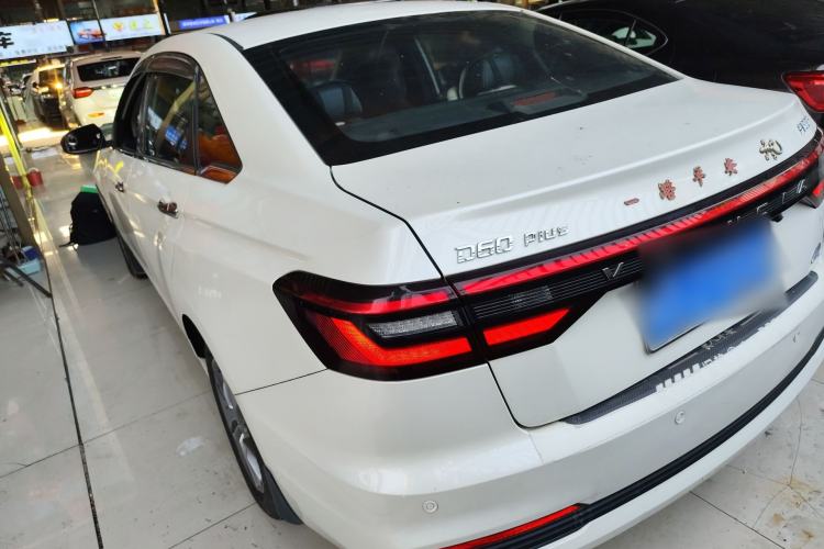 Used Venucia D60 2021 PLUS 1.6L XL CVT Yue Ling Edition Exterior 2
