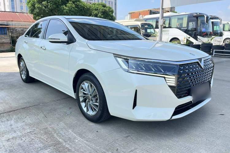 Used Venucia D60 2021 PLUS 1.6L XL CVT Yue Ling Edition Exterior 2