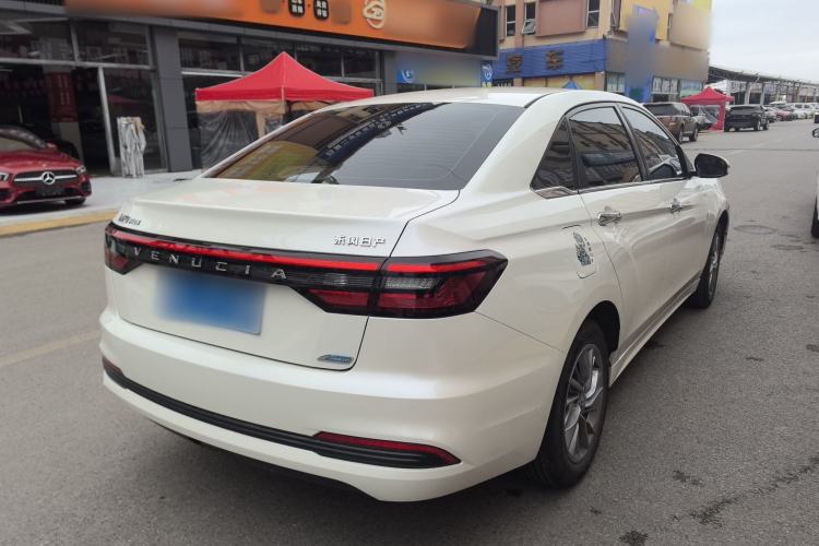 Used Venucia D60 2021 PLUS 1.6L XL CVT Yue Ling Edition Exterior 3