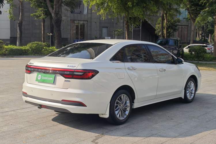 Used Venucia D60 2021 PLUS 1.6L XL CVT Yue Ling Edition Exterior 3
