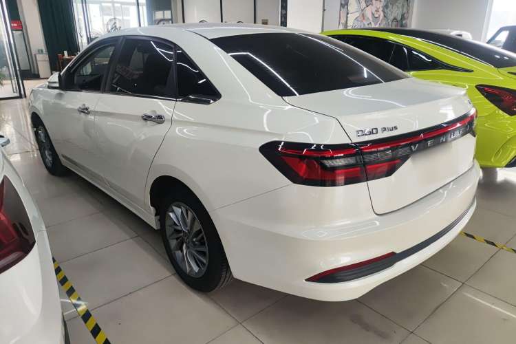 Used Venucia D60 2021 PLUS 1.6L XL CVT Yue Ling Edition Exterior 5