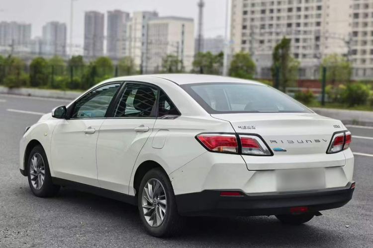 Used Venucia D60 2021 1.6L XE CVT Comfort Edition Exterior 7