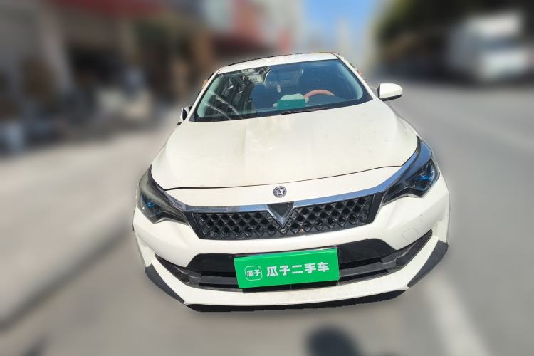 Used Venucia D60 2021 1.6L Entry Manual Comfort Edition Front