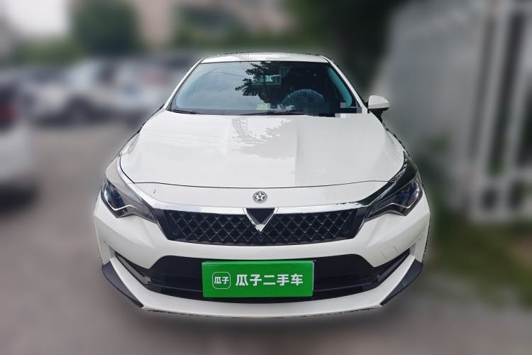 Used Venucia D60 2021 1.6L Entry Manual Comfort Edition Front
