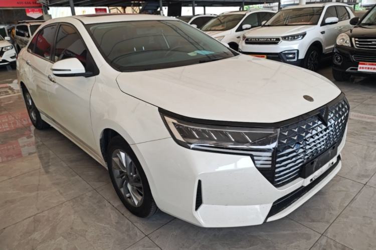 Used Venucia D60 2021 PLUS 1.6L XL CVT Yue Ling Edition Front Right 45 Deg
