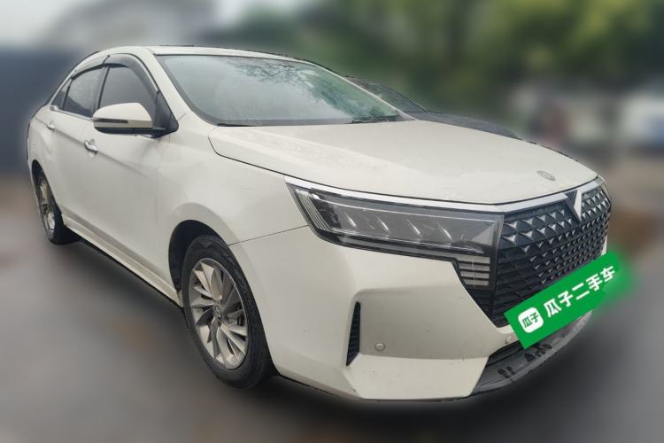 Used Venucia D60 2021 PLUS 1.6L XL CVT Yue Ling Edition Front Right 45 Deg