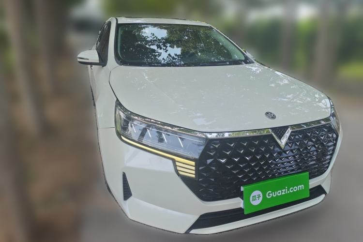 Used Venucia D60 2021 PLUS 1.6L XL CVT Yue Ling Edition Front Right 45 Deg