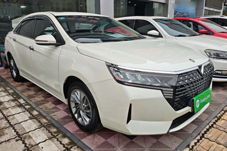 Used Venucia D60 2021 PLUS 1.6L XL CVT Yue Ling Edition Front Right 45 Deg