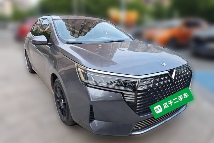 Used Venucia D60 2021 PLUS 1.6L XL CVT Yue Ling Edition Front Right 45 Deg