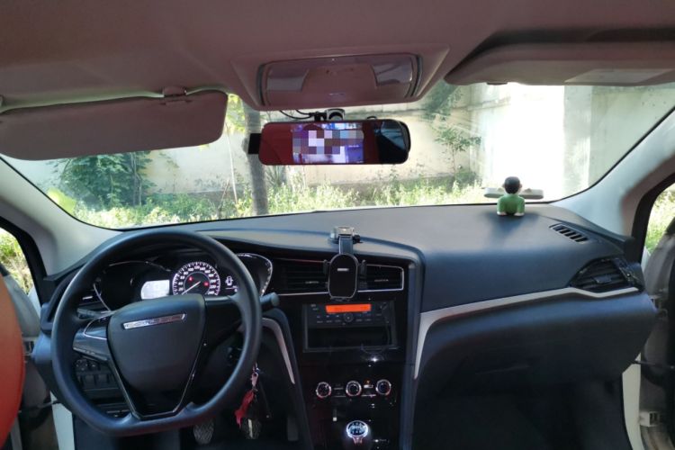 Used Venucia D60 2021 1.6L Entry Manual Comfort Edition Headliner