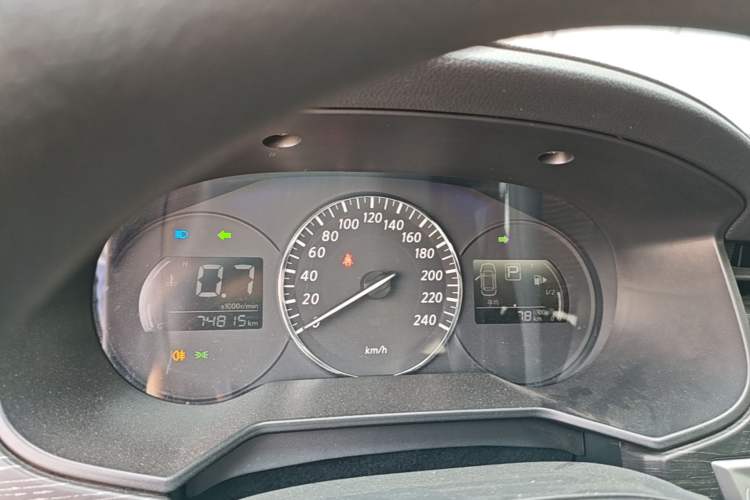 Used Venucia D60 2021 PLUS 1.6L XL CVT Yue Ling Edition Instrument Cluster