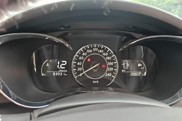 Used Venucia D60 2021 1.6L Entry Manual Comfort Edition Instrument Cluster