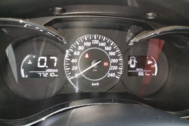 Used Venucia D60 2021 1.6L Entry Manual Comfort Edition Instrument Cluster