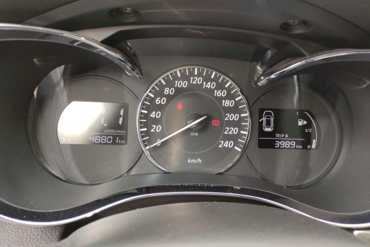 Used Venucia D60 2021 1.6L Entry Manual Comfort Edition Instrument Cluster