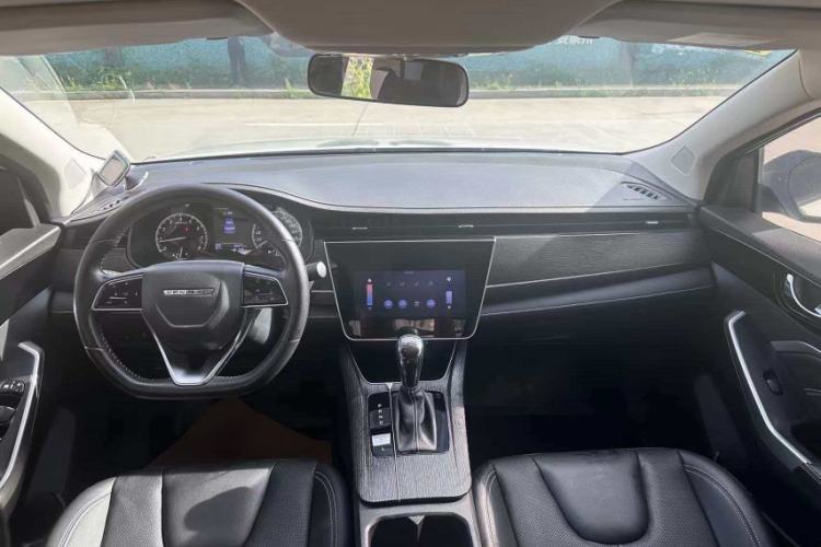Used Venucia D60 2021 PLUS 1.6L XV CVT Smart Edition Interior 1