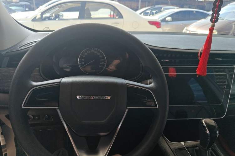 Used Venucia D60 2021 PLUS 1.6L XL CVT Yue Ling Edition Interior 2