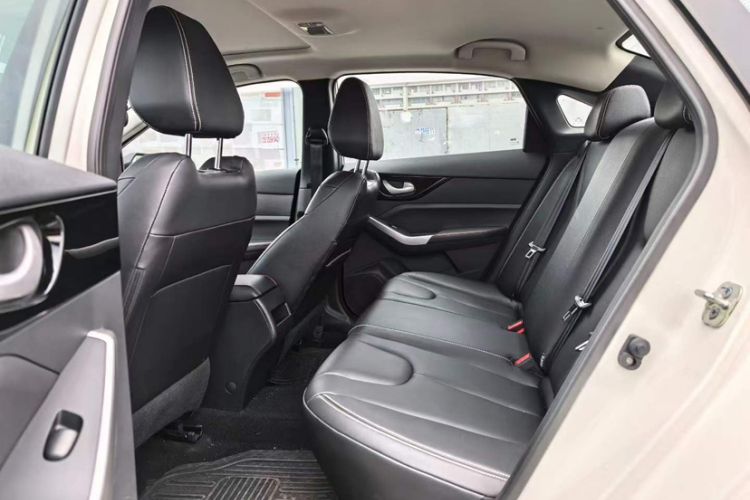 Used Venucia D60 2021 1.6L XE CVT Comfort Edition Interior 2
