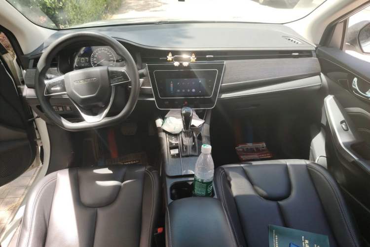 Used Venucia D60 2021 PLUS 1.6L XL CVT Yue Ling Edition Interior 2