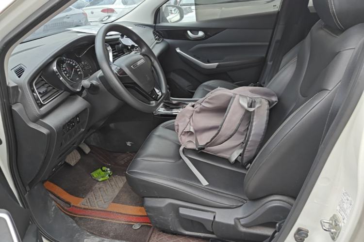 Used Venucia D60 2021 1.6L XE CVT Comfort Edition Left Front Seat