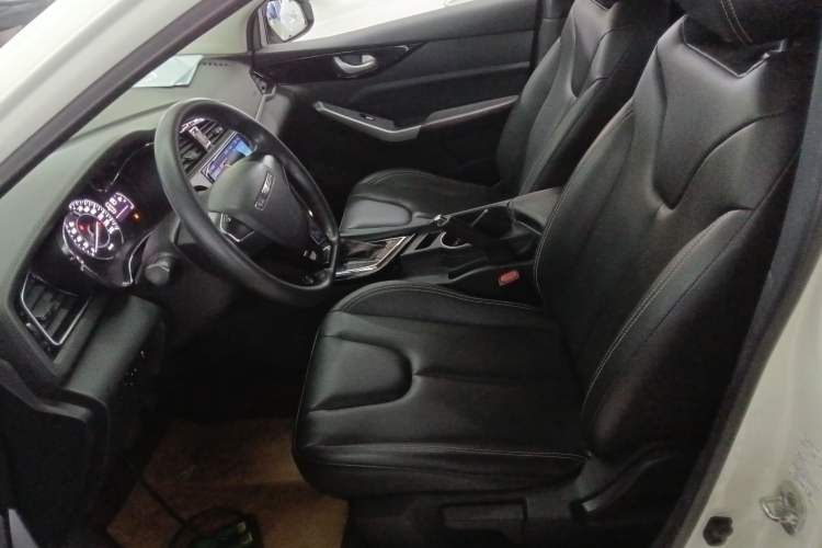 Used Venucia D60 2021 1.6L XE CVT Comfort Edition Left Front Seat