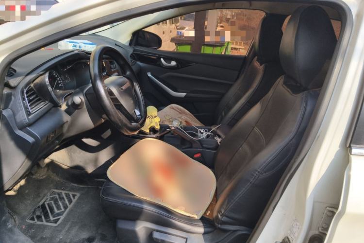 Used Venucia D60 2021 1.6L Entry Manual Comfort Edition Left Front Seat