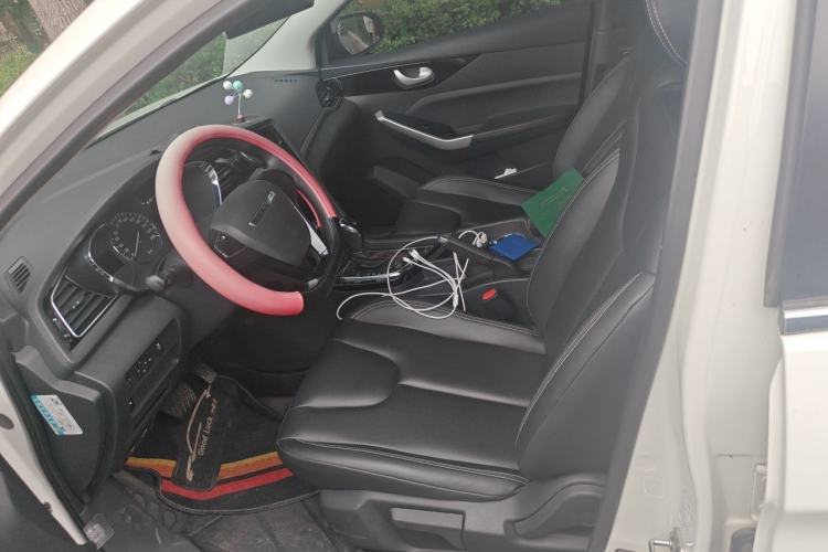 Used Venucia D60 2021 1.6L XE CVT Comfort Edition Left Front Seat