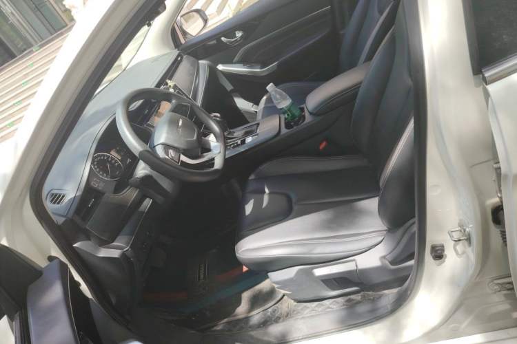 Used Venucia D60 2021 PLUS 1.6L XL CVT Yue Ling Edition Left Front Seat