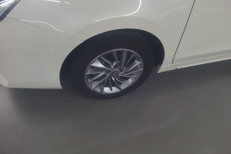 Used Venucia D60 2021 PLUS 1.6L XL CVT Yue Ling Edition Left Front Wheel Hub