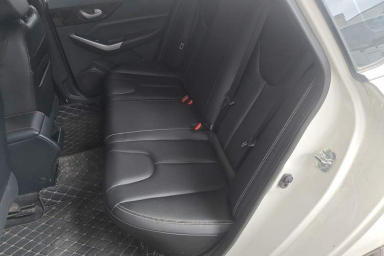 Used Venucia D60 2021 1.6L XE CVT Comfort Edition Left Rear Seat