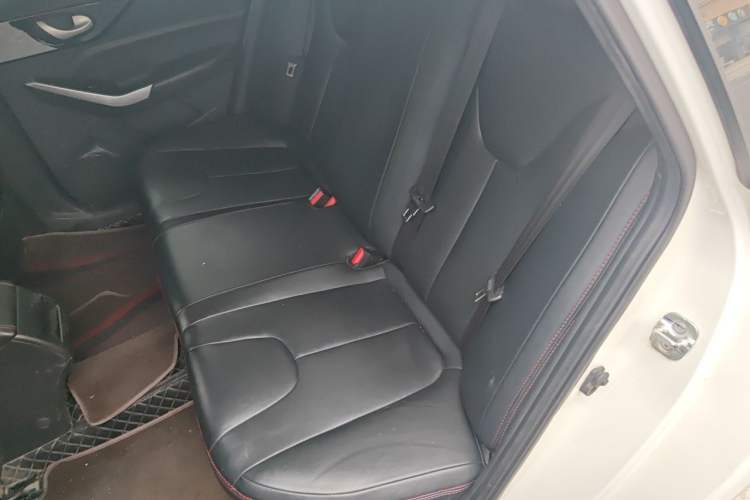 Used Venucia D60 2021 1.6L Entry Manual Comfort Edition Left Rear Seat