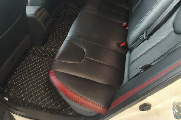 Used Venucia D60 2021 1.6L Entry Manual Comfort Edition Left Rear Seat